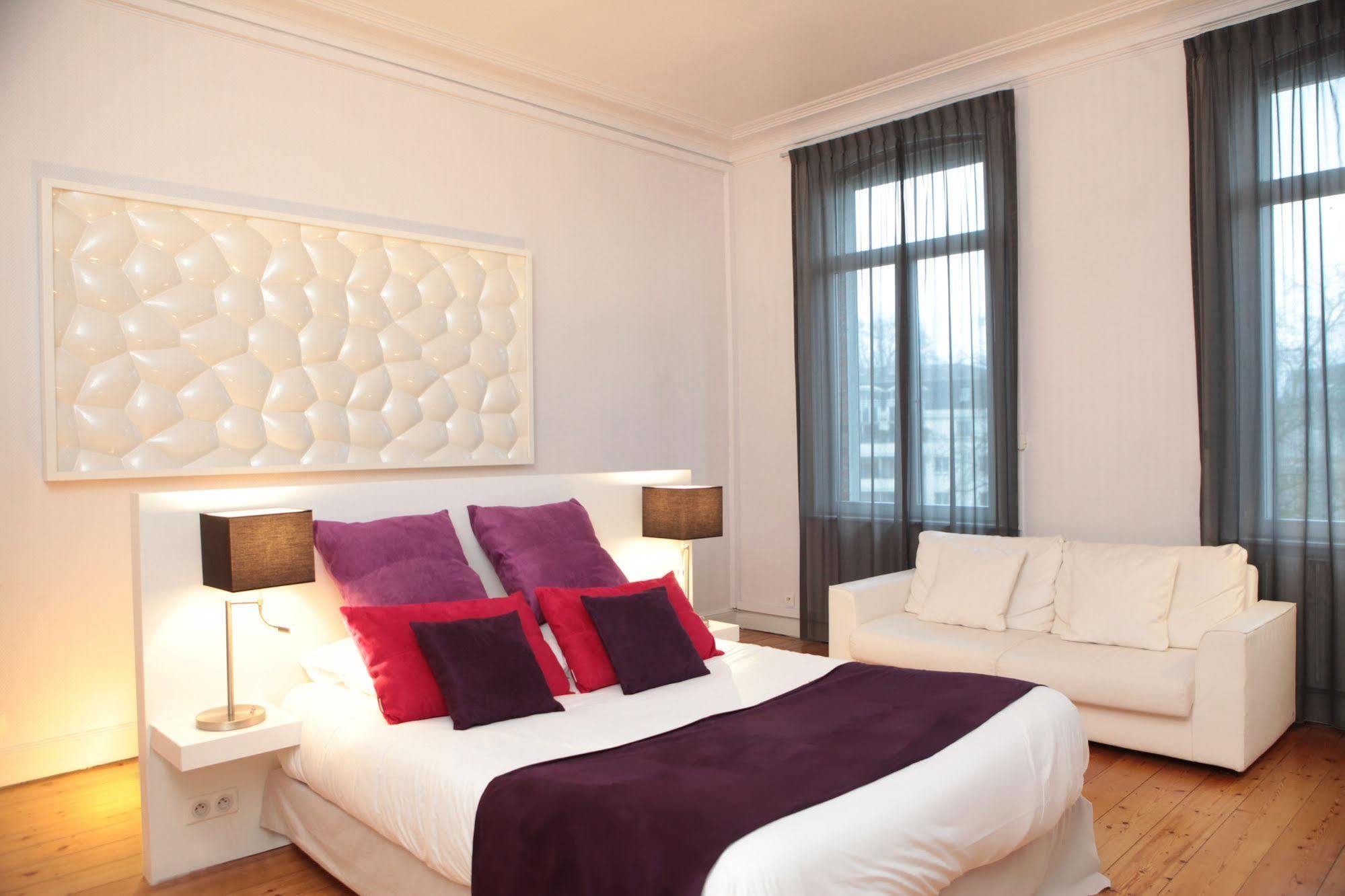 L'Esplanade Lille Bed & Breakfast Exterior foto